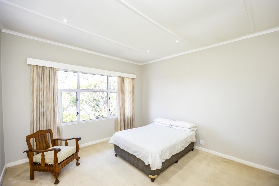 5 Bedroom Property for Sale in Vincent Eastern Cape